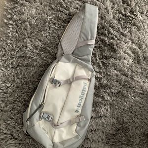 Patagonia sling bag